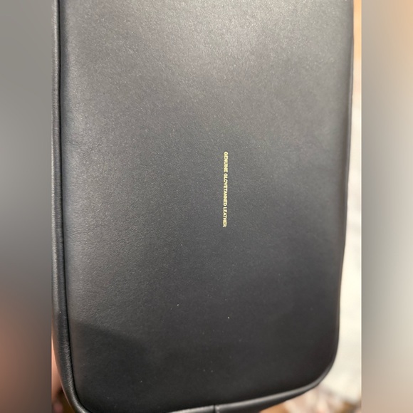 Coach Black Kisslock Large Frame Shoulder Bag with Gold Hardware - Picture 7 of 11